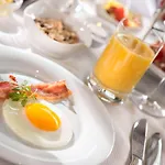Fletcher Hotel-restaurant Arnsberg-sauerland 4*