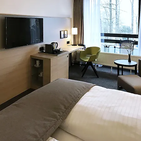 Fletcher Hotel-restaurant Arnsberg-sauerland מלון