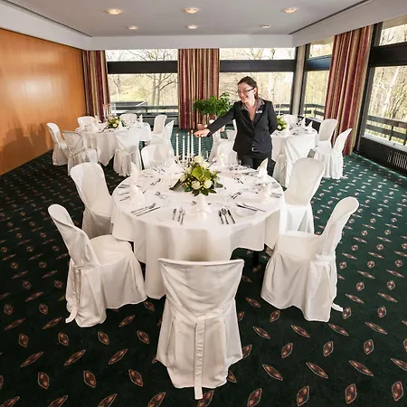 فندق Fletcher Hotel-restaurant Arnsberg-sauerland