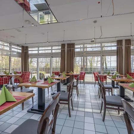 Fletcher Hotel-restaurant Arnsberg-sauerland فندق