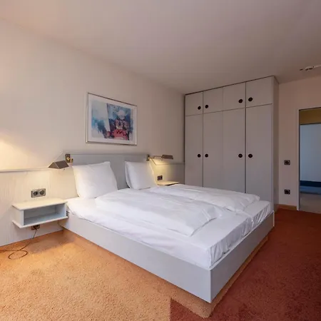 فندق Fletcher Hotel-restaurant Arnsberg-sauerland 4*