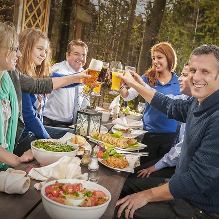 فندق Fletcher Hotel-restaurant Arnsberg-sauerland